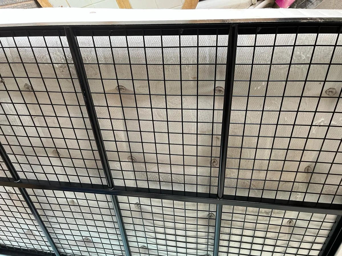 Metal double bed frame - Image 4