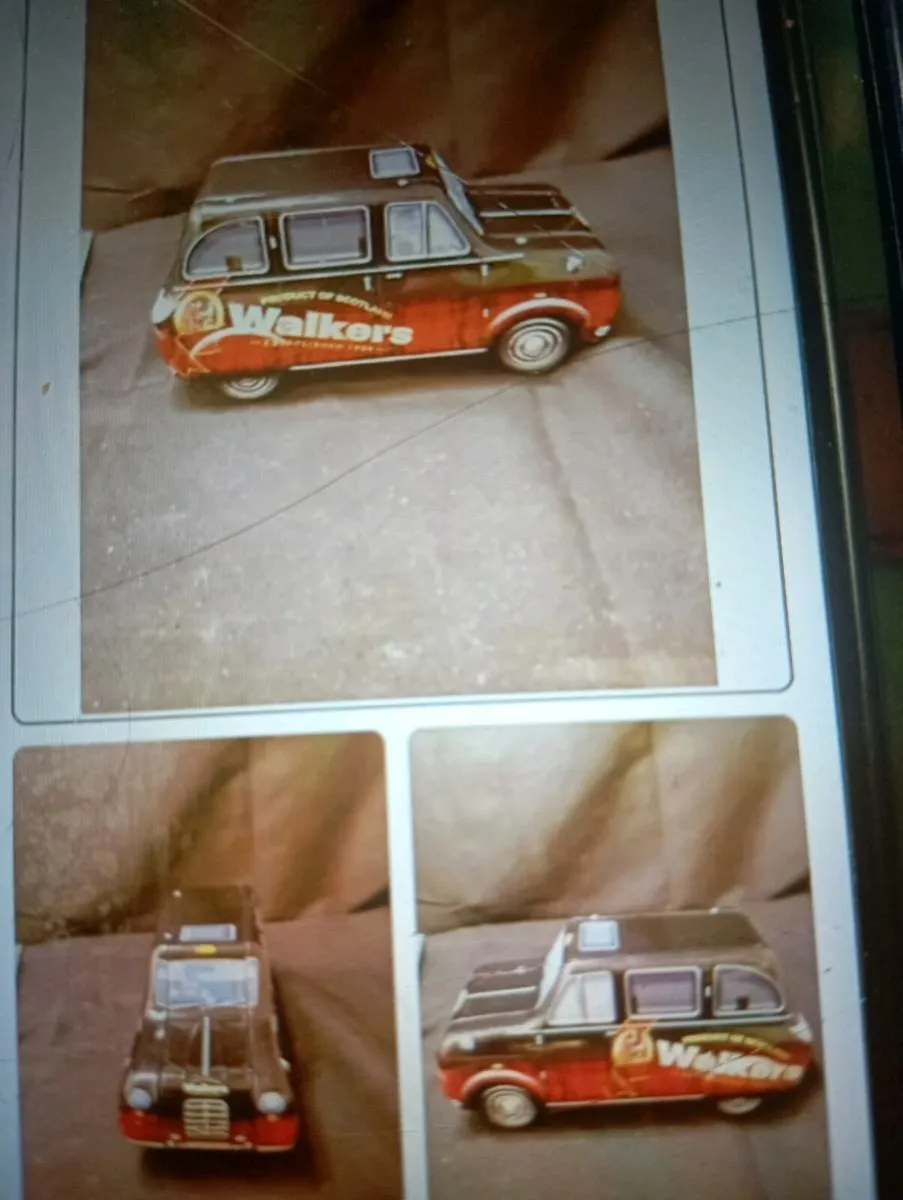 WALKER 'S SHORTBREAD TIN TAXI CAB 2017 - Image 3