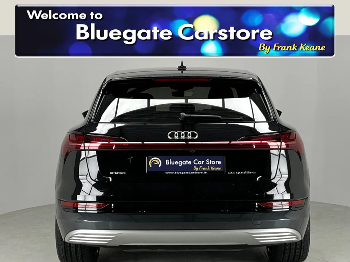 Audi e-tron TECHNIK 50 QUATTRO**NEW 22INCH ALLOYS* - Image 3