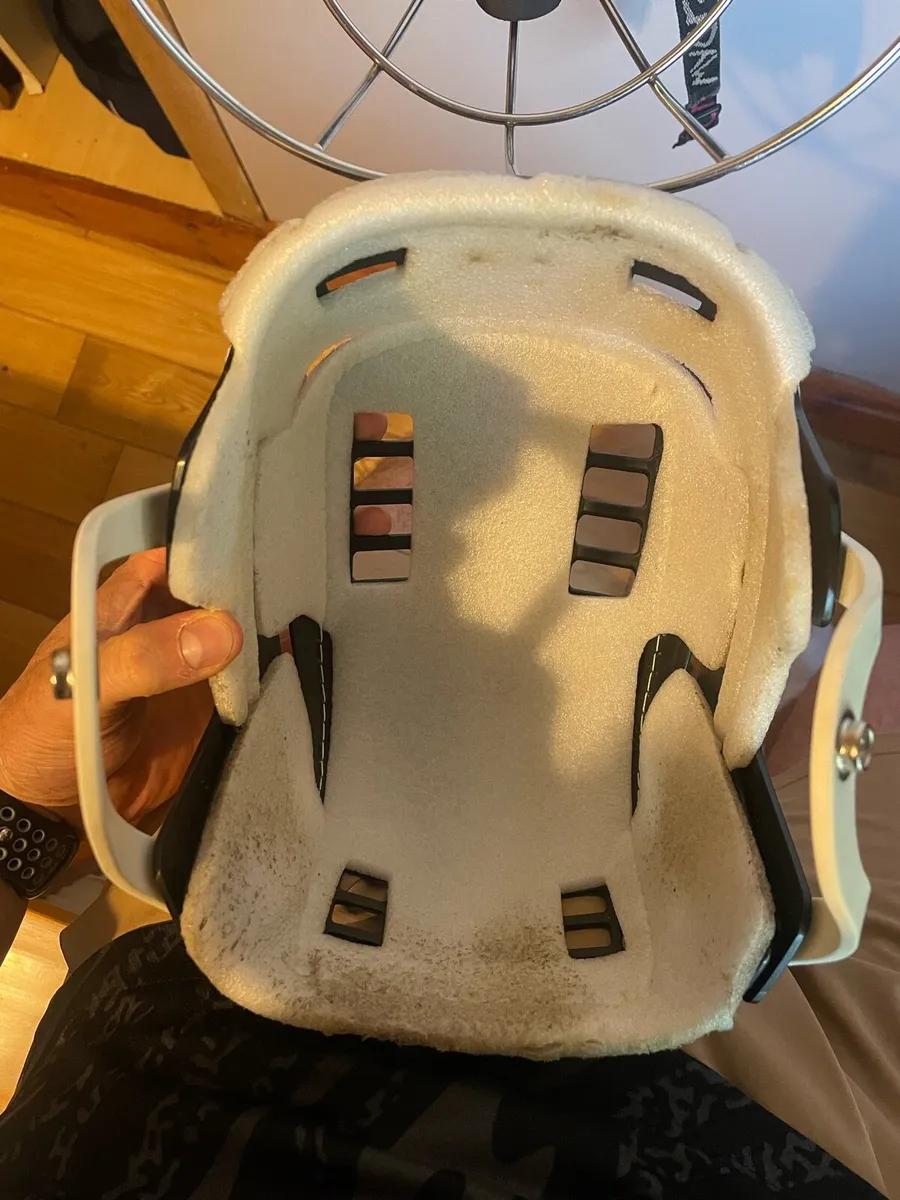 Gola hurling helmet - Image 4