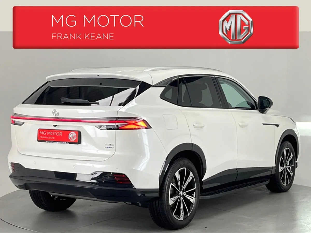 MG HS EX-DEMO HSE EXCLUSIVE PHEV - 24.7KWH**FULL B - Image 4