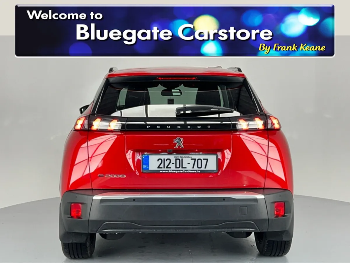 Peugeot 2008 ALLURE 136BHP 50 KWH**DIGITAL DASH**T - Image 4