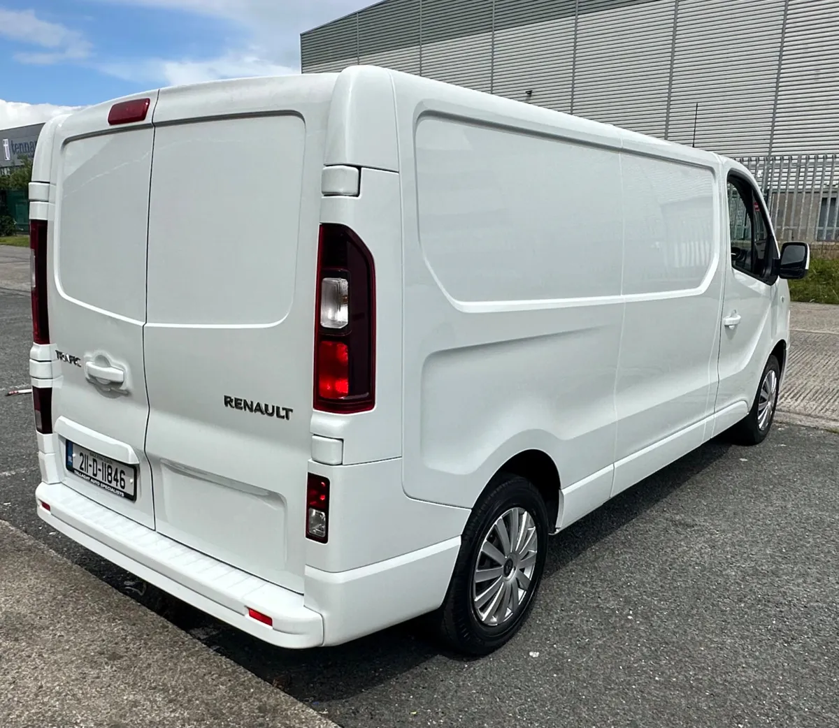 2021 Renault Trafic Long Wheel Base - Image 4