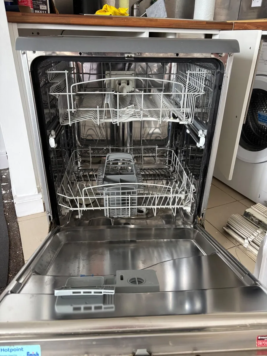 Dishwasher - Image 3