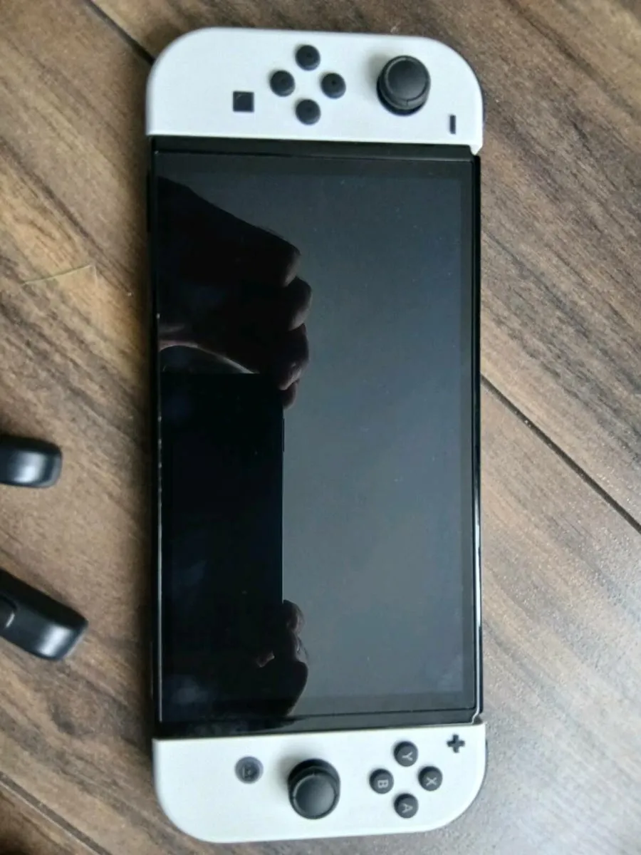 Nintendo switch Oled - Image 3