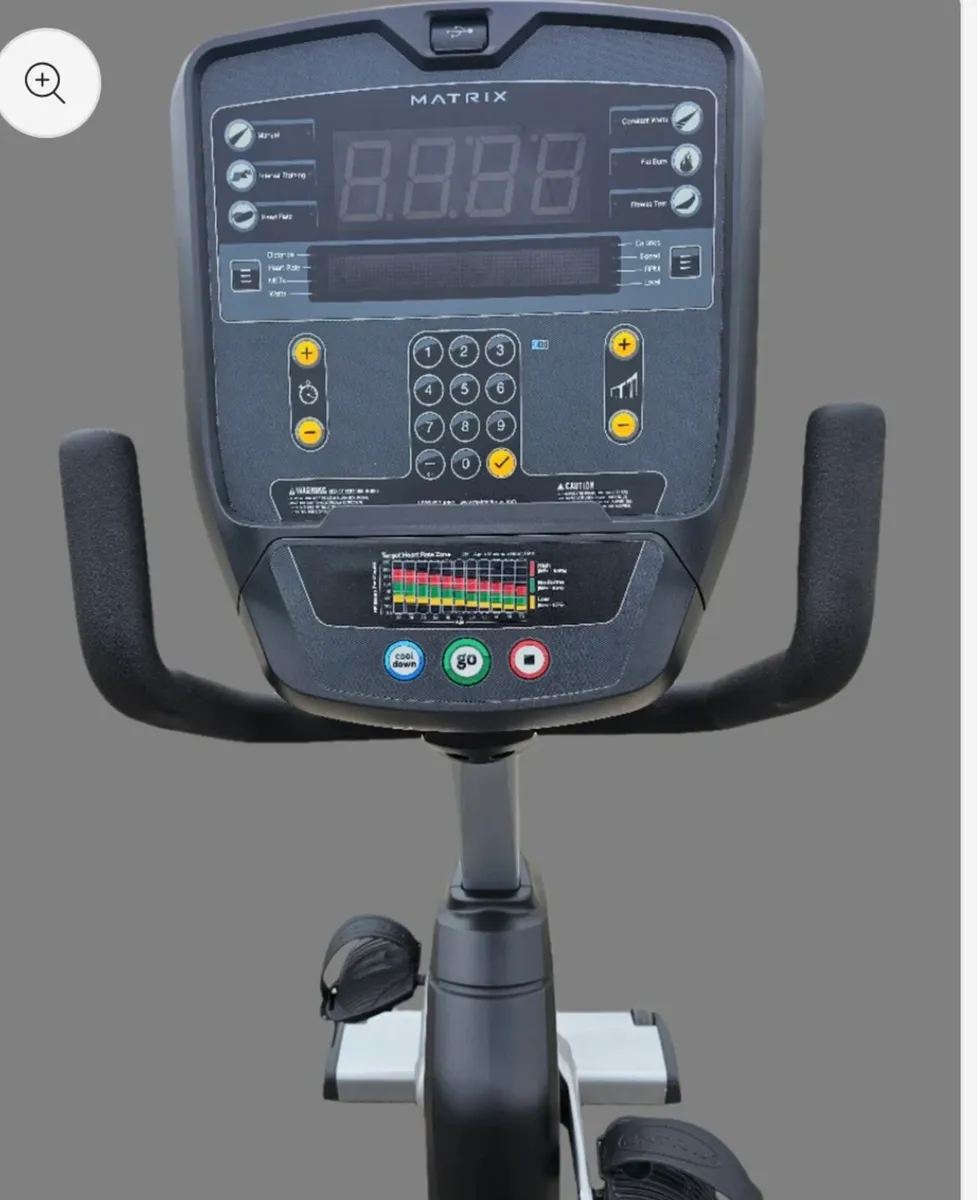 Matrix recumbent bike - Image 4