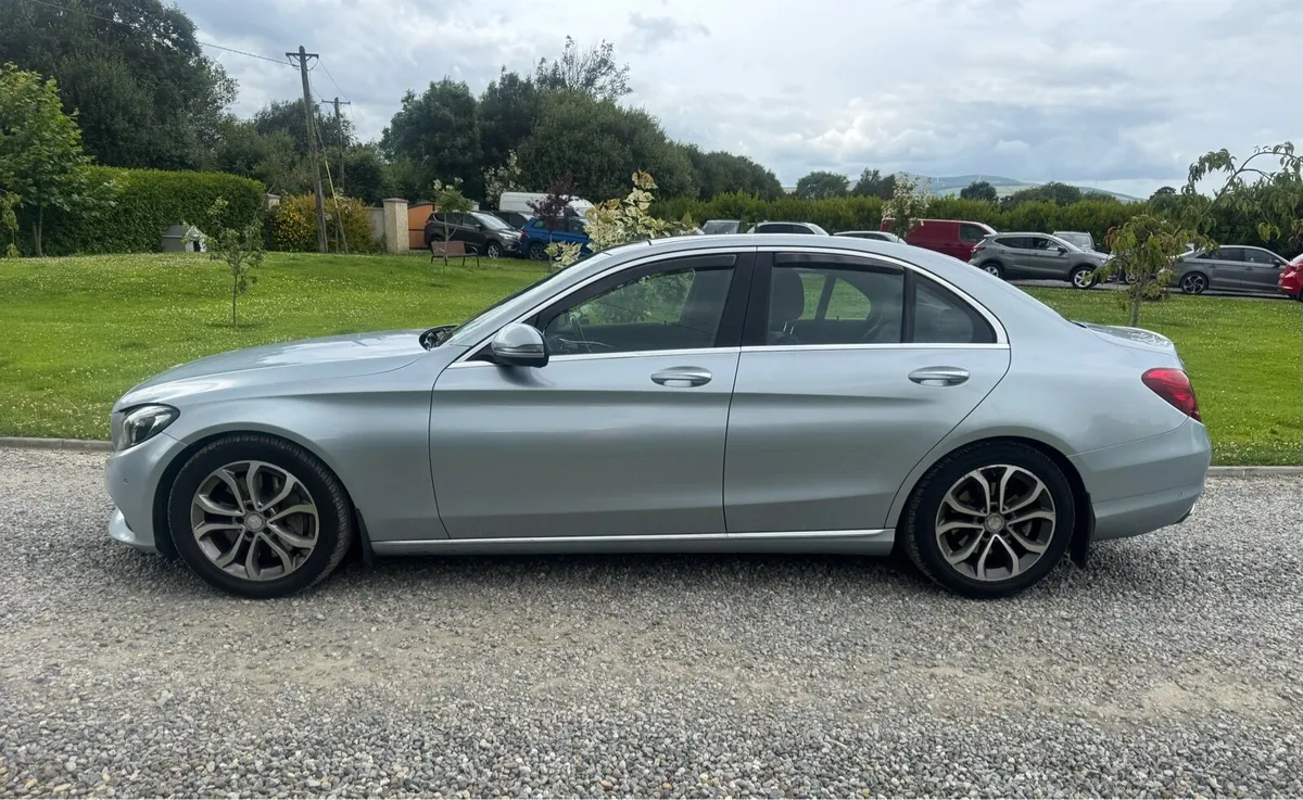 Mercedes C350 - Image 3