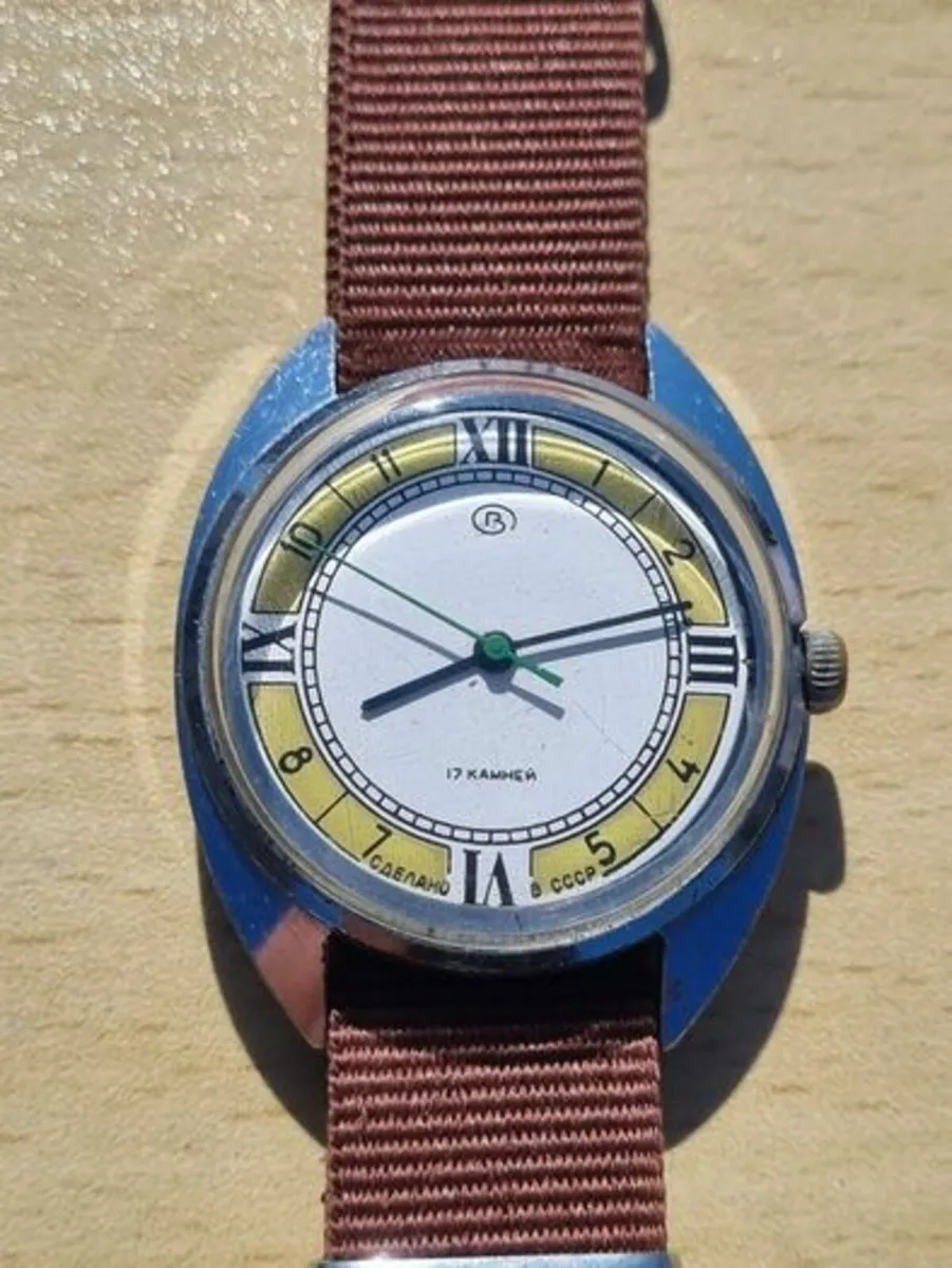 Vintage Soviet Mechanical Watch Vostok - Image 4
