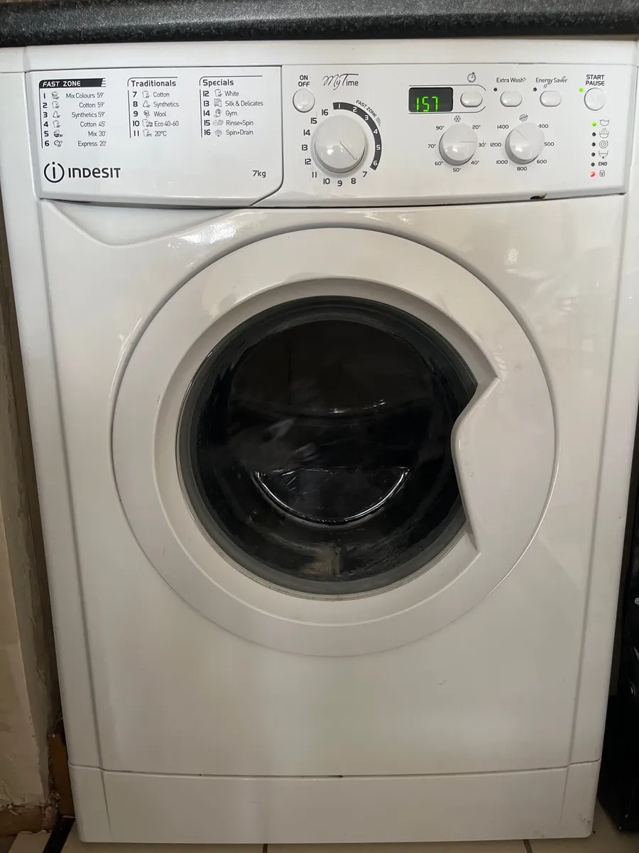 Indesit 7kg washer machine