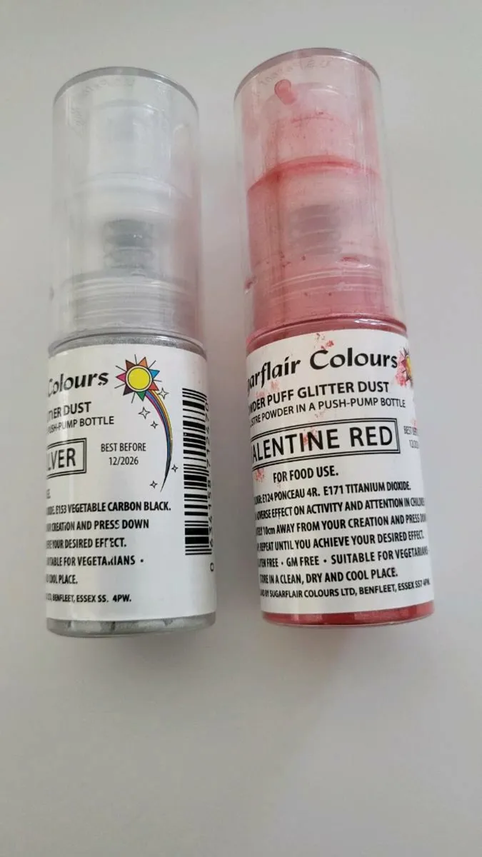 Declutter of cake decorating items - Image 1