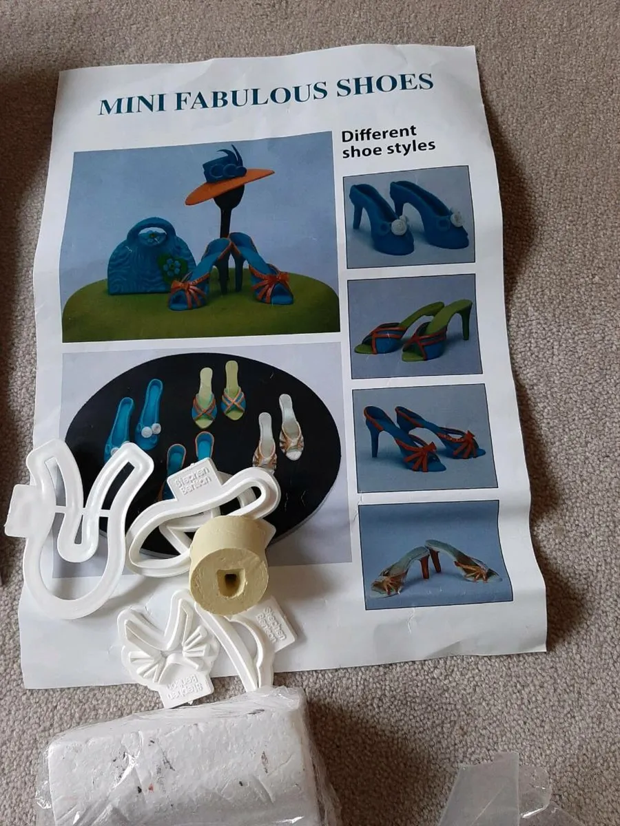 Declutter of cake decorating items - Image 4