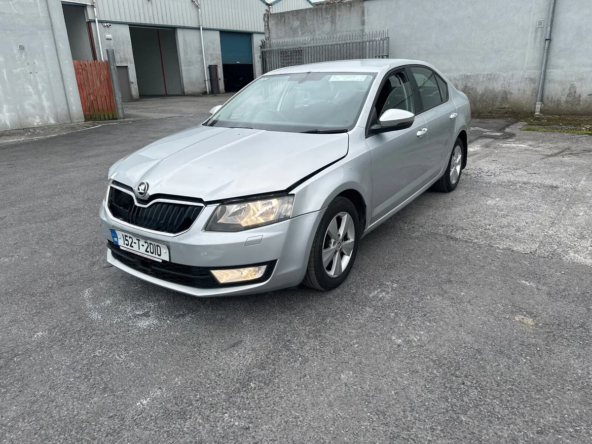 2015 Skoda Octavia 2.0tdi DRIVE HOME - Image 2