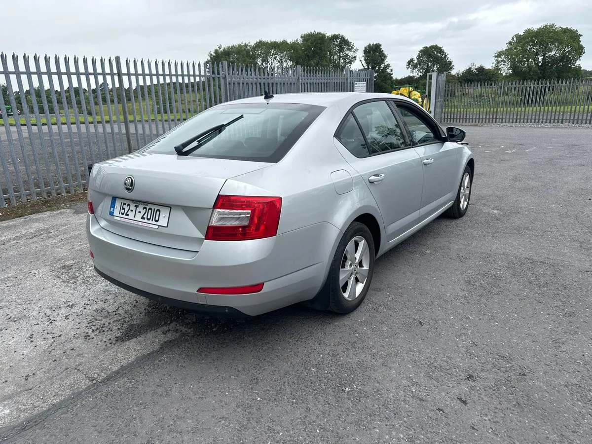 2015 Skoda Octavia 2.0tdi DRIVE HOME - Image 4