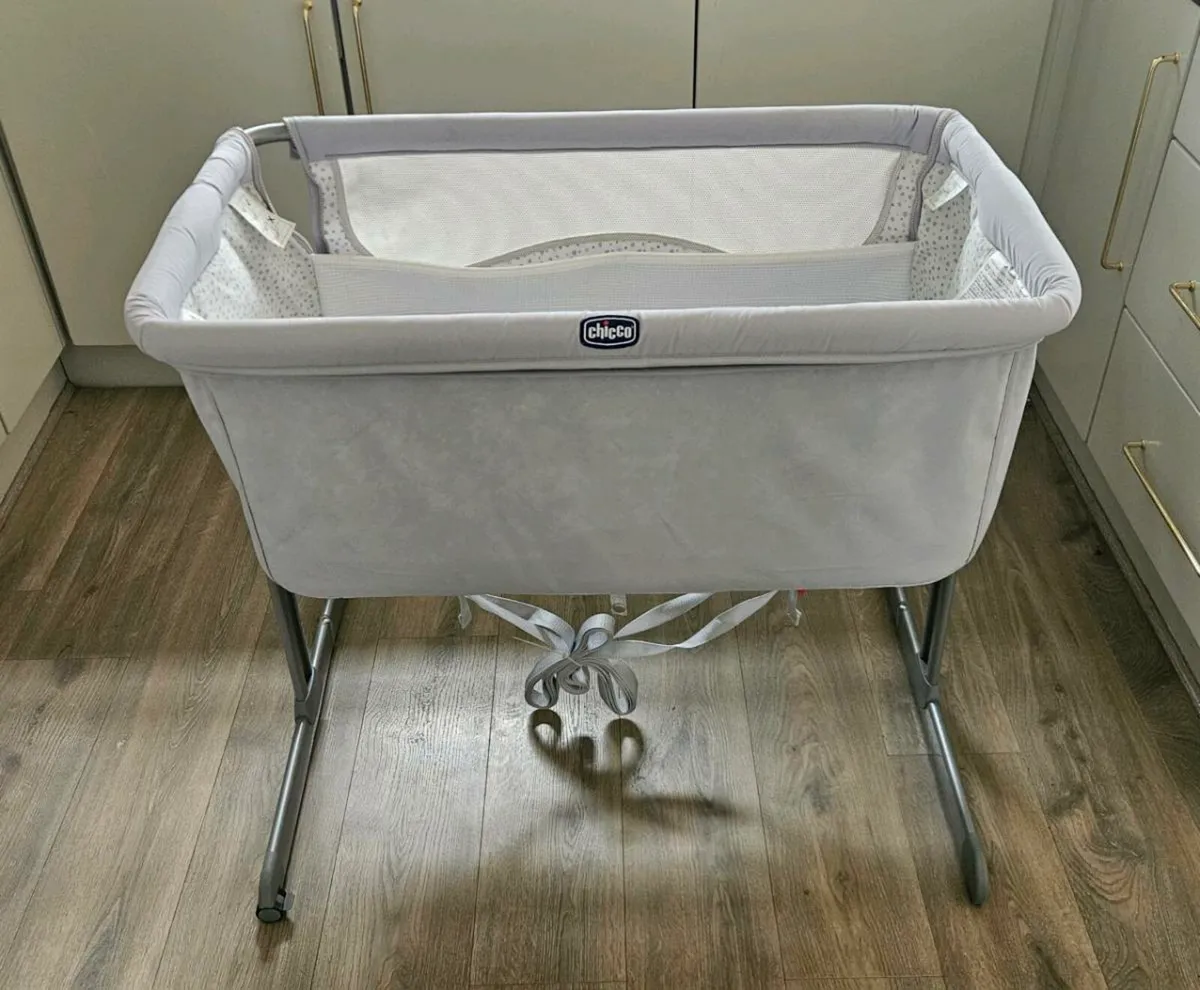 Chicco Next To Me Dream Cot - Image 2