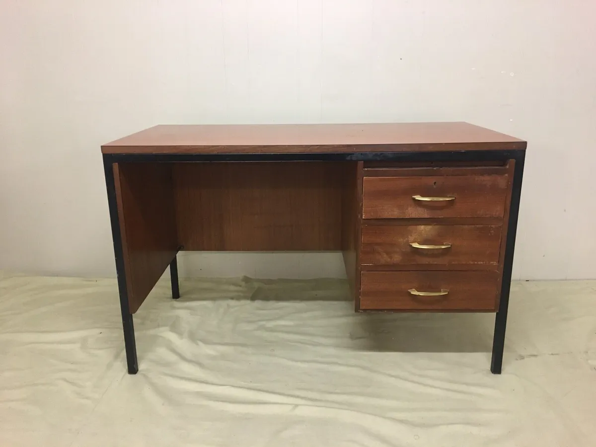 Study Desk - Image 2