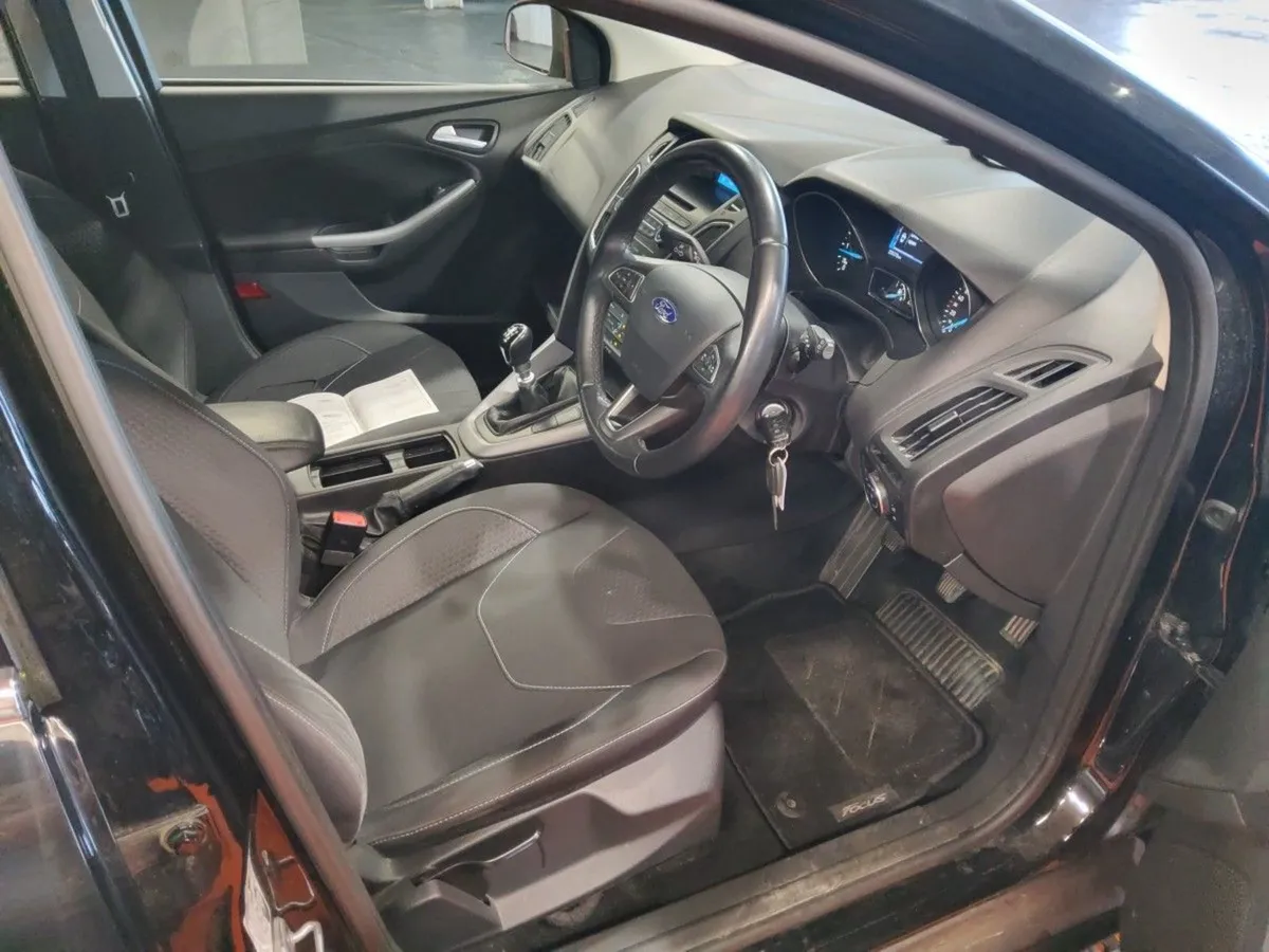 Ford Focus 1.5 Tdci 95ps - Image 3