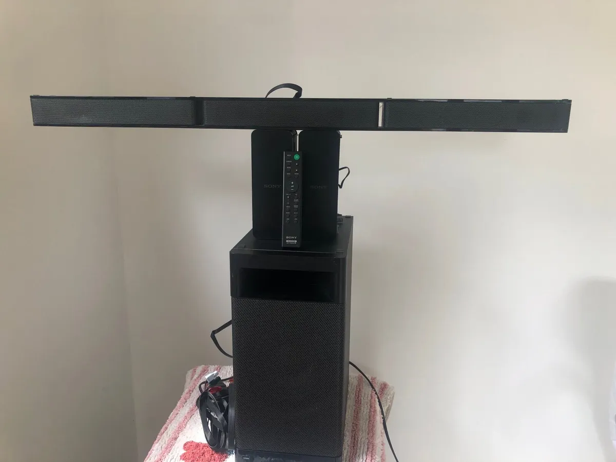 Sony SS-RT3 soundbar and subwoofer and speakers - Image 1