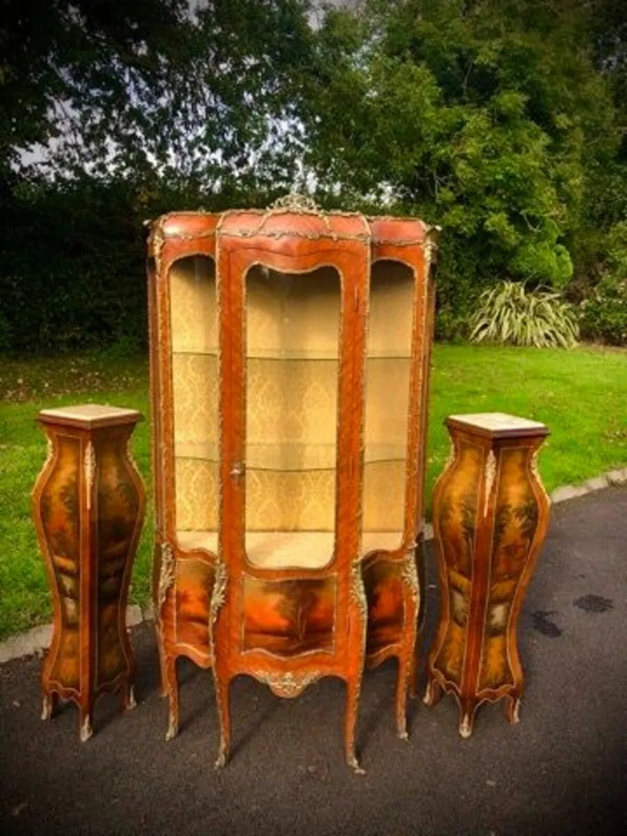 Bombé Cabinet & Matching Marble-Topped Flower Stan - Image 2