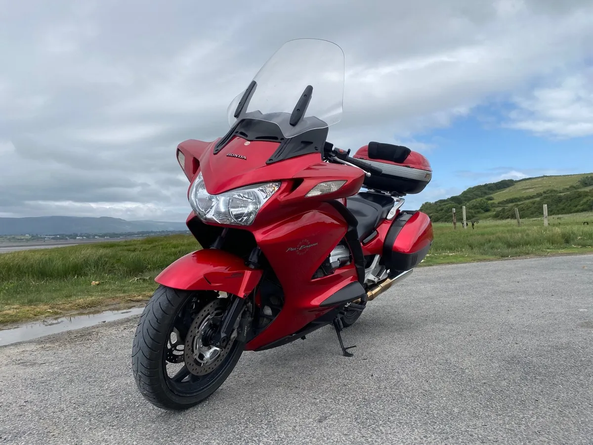 Honda ST1300 Pan European - Image 1