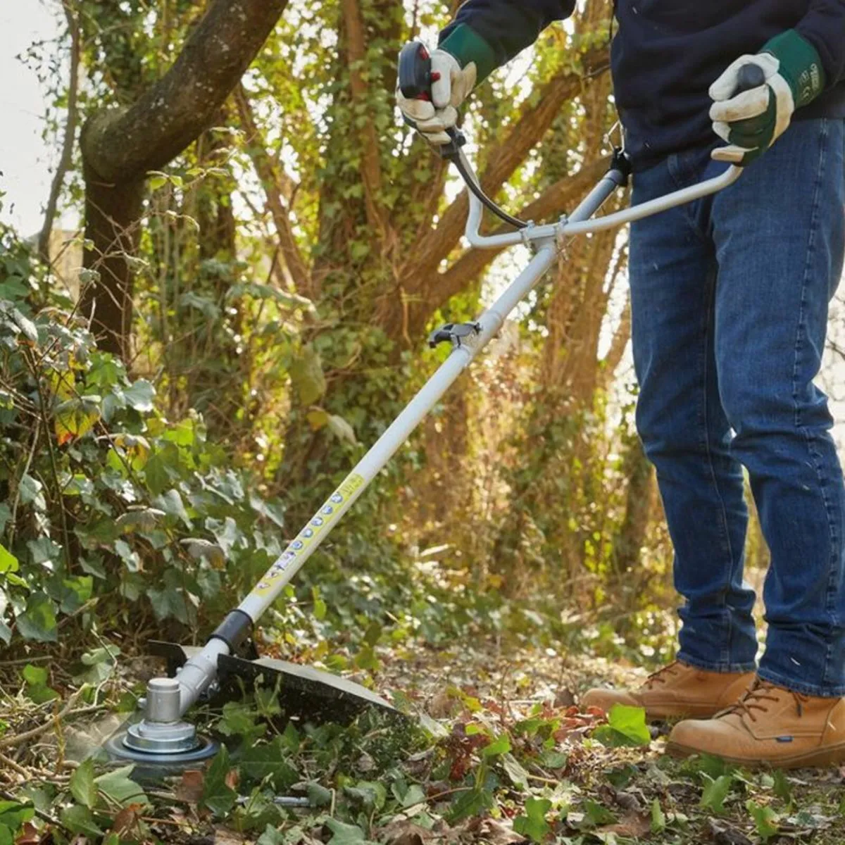Draper Petrol Brush Cutter and Line Trimmer - Image 4