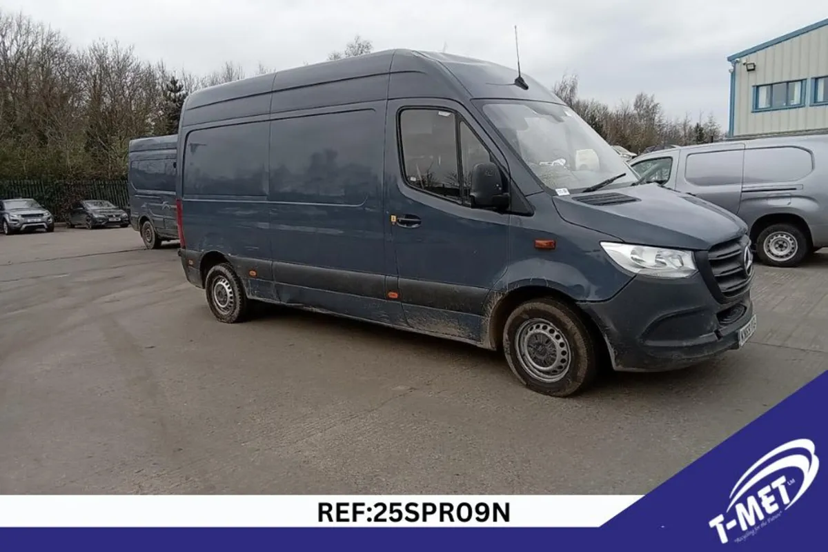 2019 MERCEDES SPRINTER BREAKING FOR PARTS - Image 3