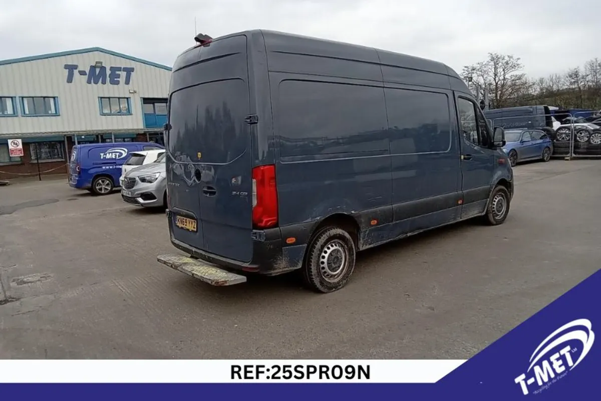 2019 MERCEDES SPRINTER BREAKING FOR PARTS - Image 4