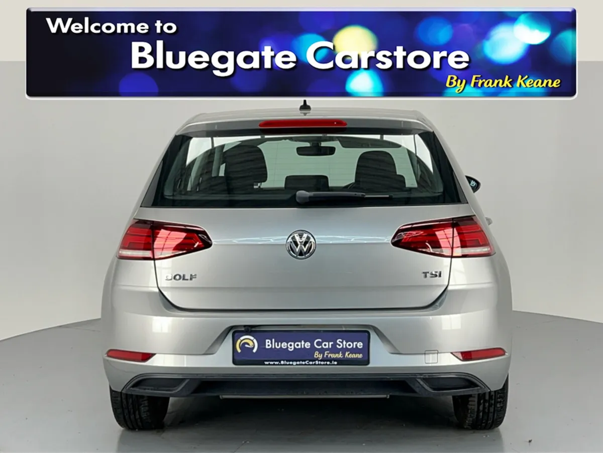 Volkswagen Golf 1.2TSI COMFORTLINE**DSG GEARBOX**S - Image 4