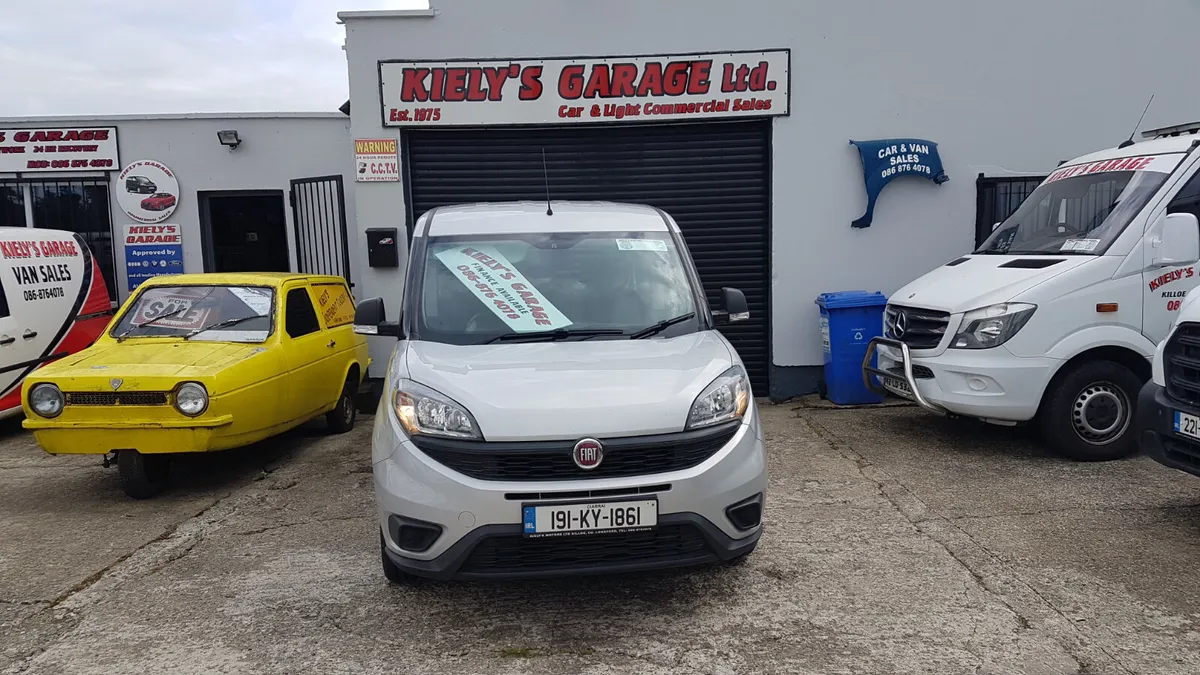 Fiat Doblo 2019 5 SEATER CREWCAB MINT VAT INVOICE - Image 2