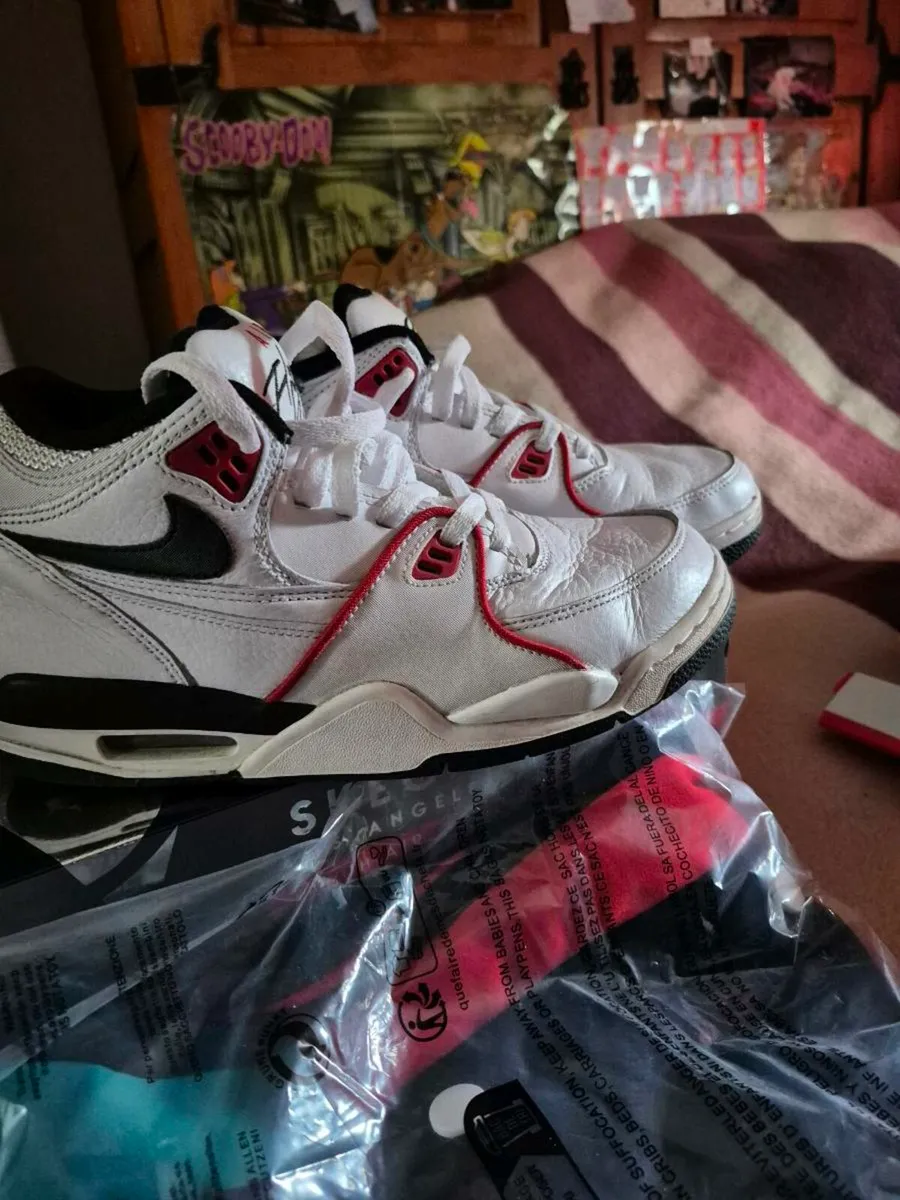 NIKE AIR FLIGHT - Image 3