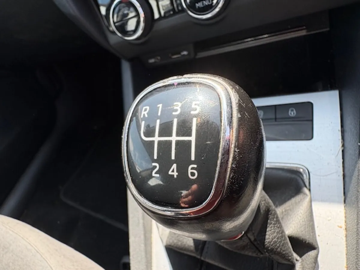 Skoda Octavia 2017 SE 1.0 NCT 2017 - Image 4