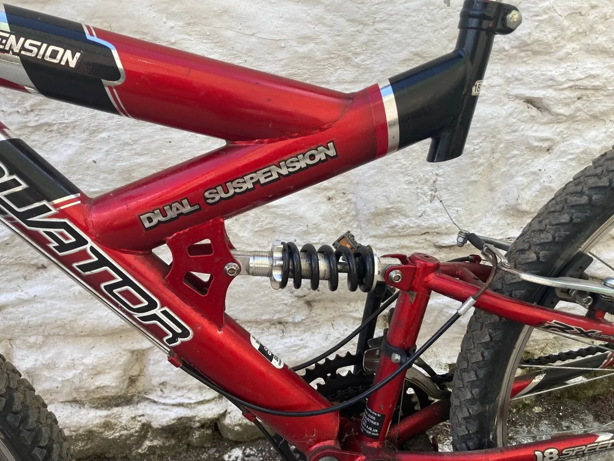 Mountain bike - Image 4