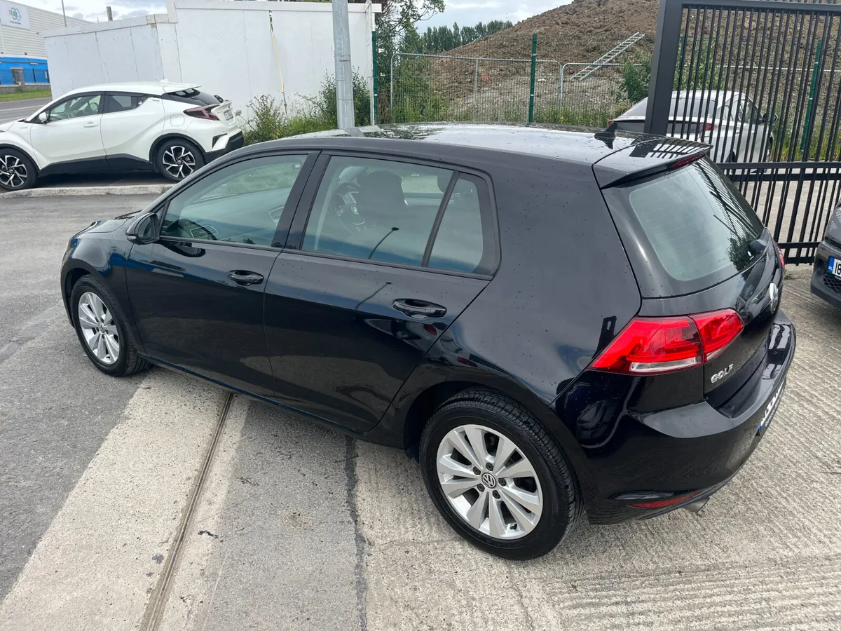 VOLKSWAGEN GOLF 2015, 1.2 TSI 5DR AUTO LOW KMS - Image 4