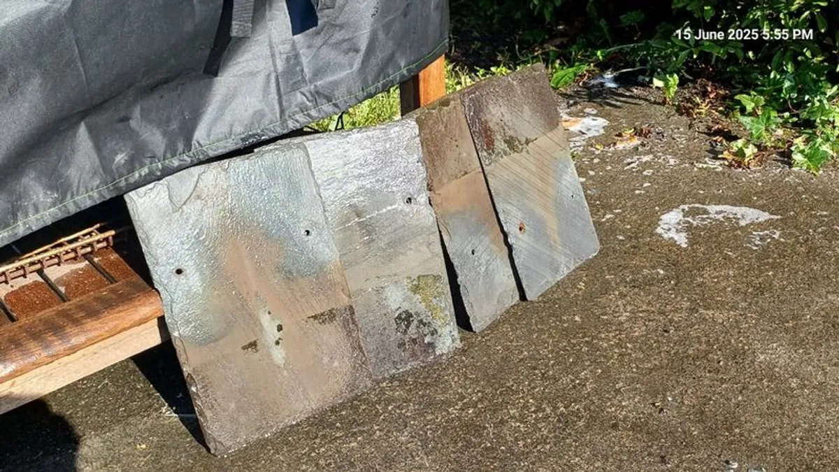 Reclaimed Killaloe Roofing Slates  12 by 8 .1800 available - Image 4
