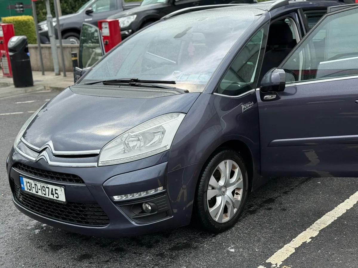 car - Image 2