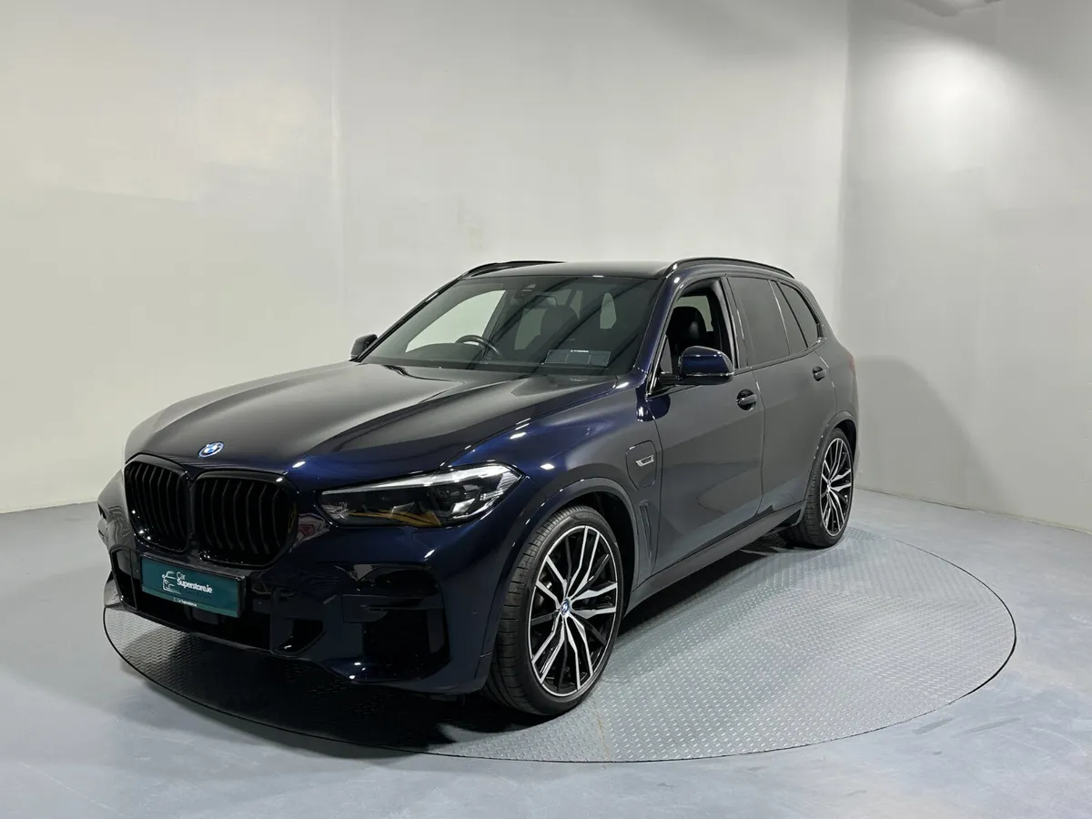 BMW X5 45e 3.0 M Sport 221 - Image 3