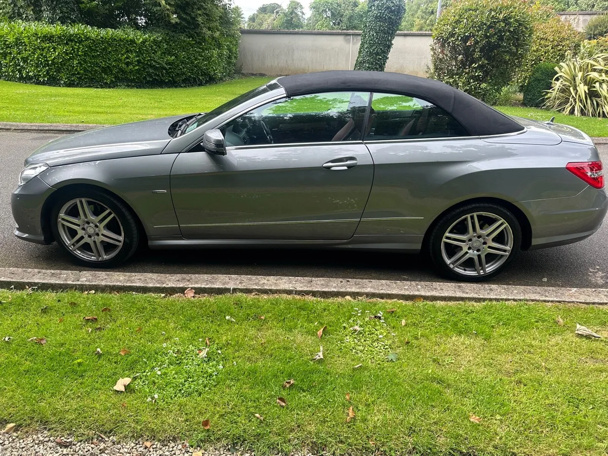Mercedes E250 CDi Sport very low mileage - Image 4