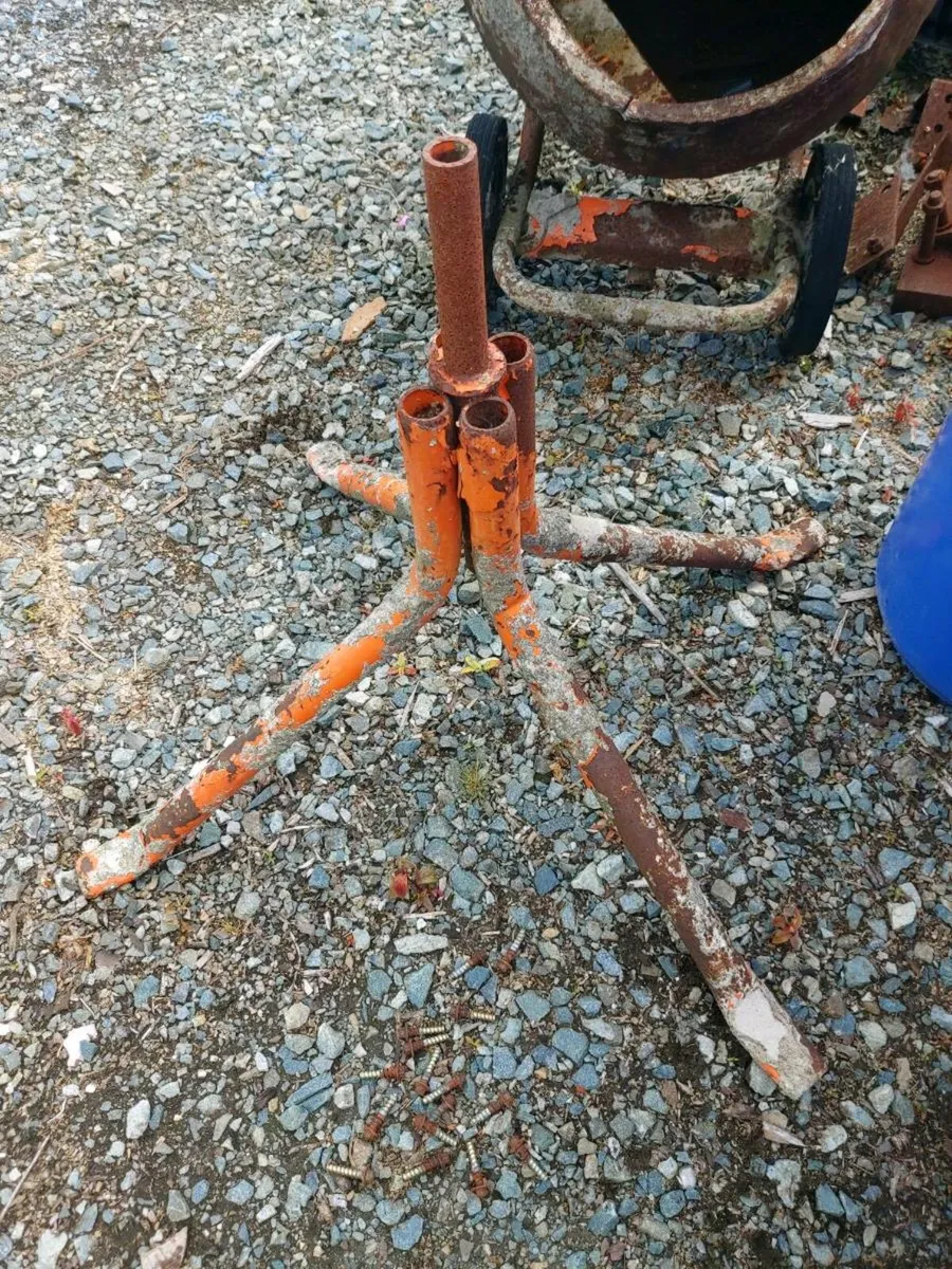 Electronic Cement mixer. NOT WORKING - Image 4