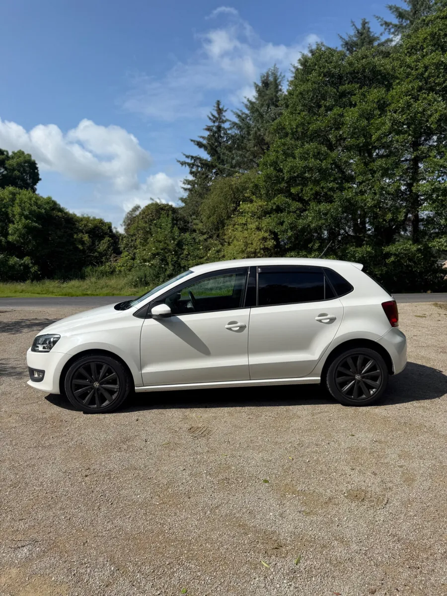 VOLKSWAGEN POLO 1.2 TSI AUTO - Image 4