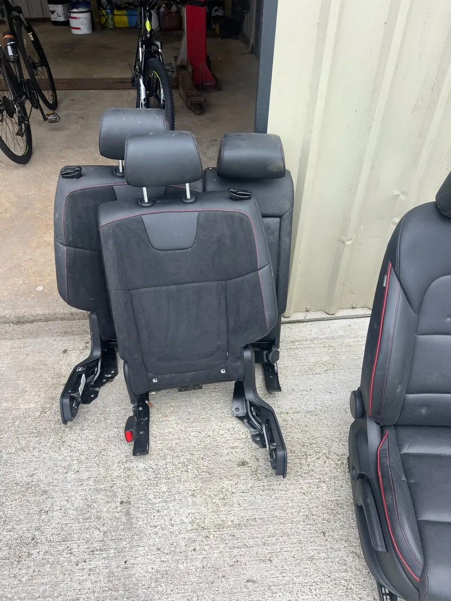 Hyundai  / Kia TUSCON 2021 n line interior - Image 2