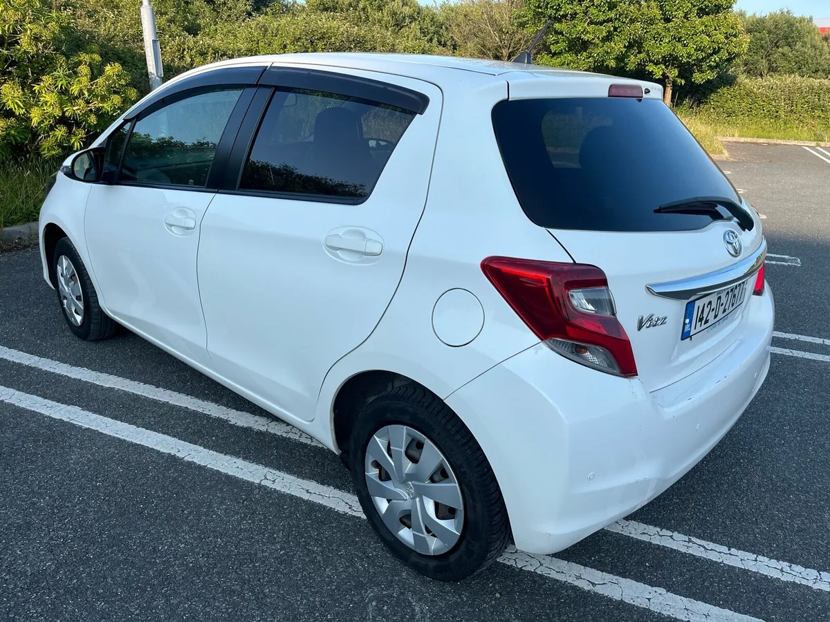 141 TOYOTA YARIS/VITZ AUTO - Image 3