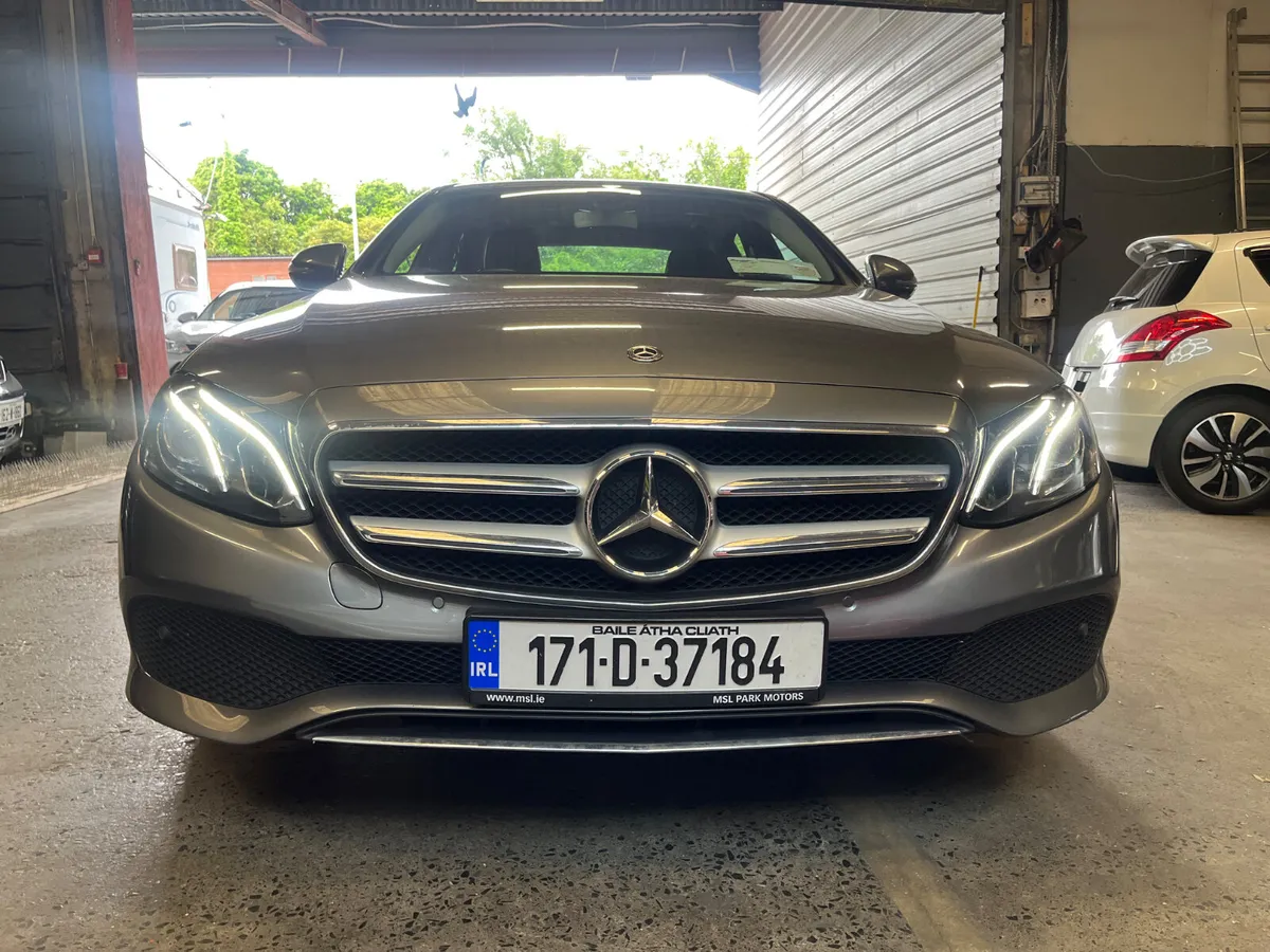 Mercedes-Benz E-Class 2017 Avantgarde - Image 3