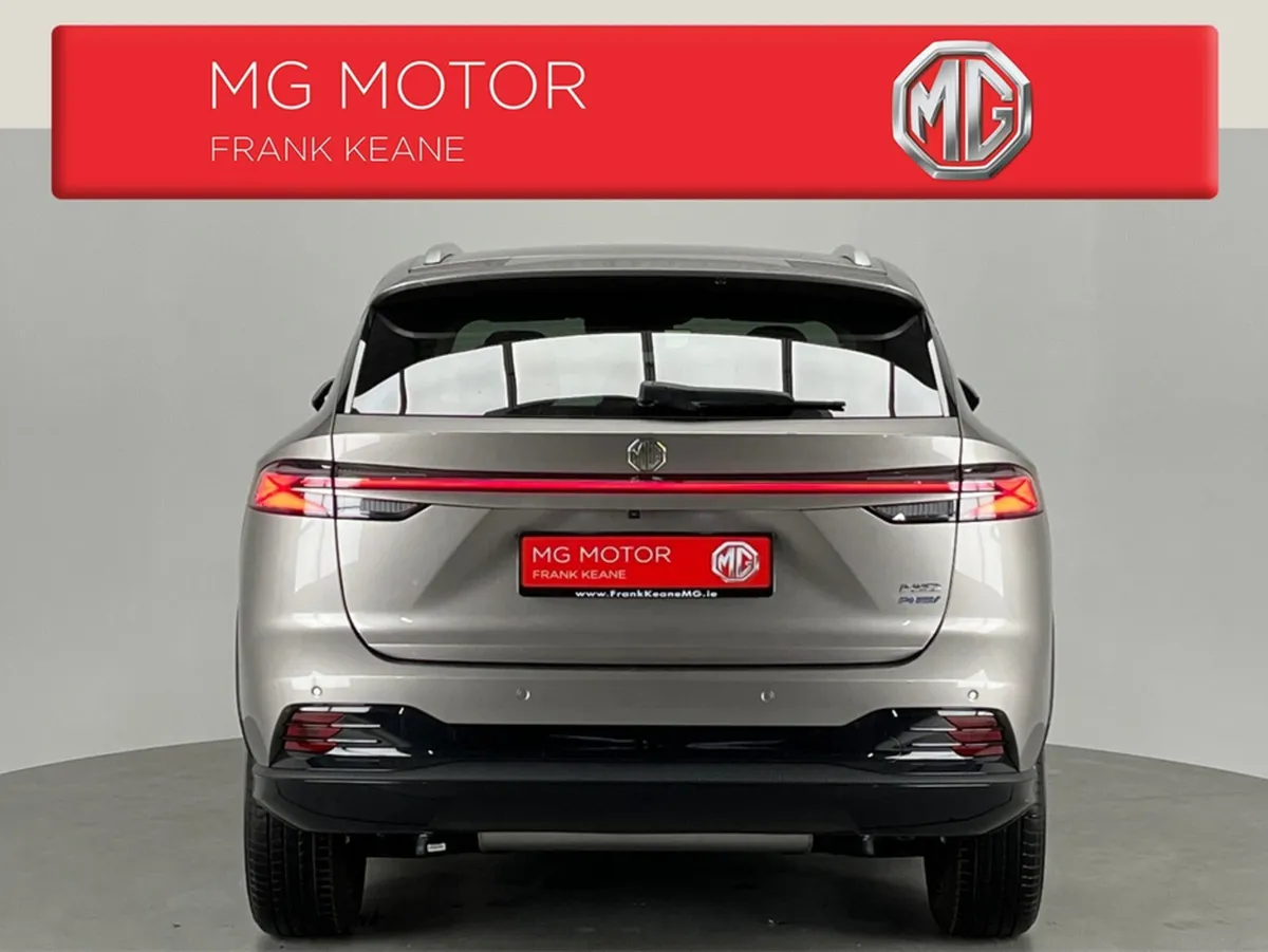 MG HS EXCLUSIVE 1.5 PETROL PLUG IN HYBRID 24.7 kWh - Image 4