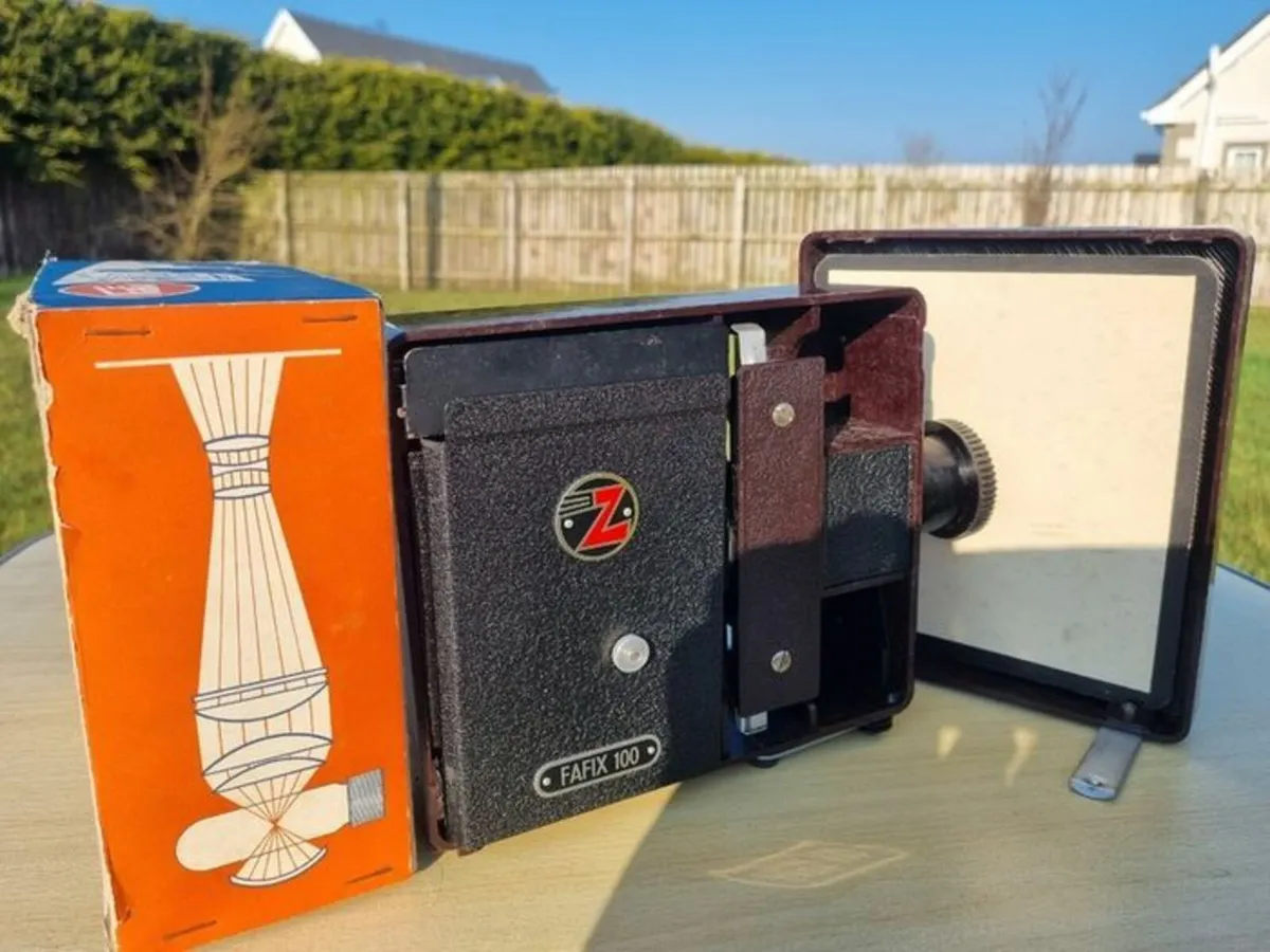 Fafix II projector - Image 4