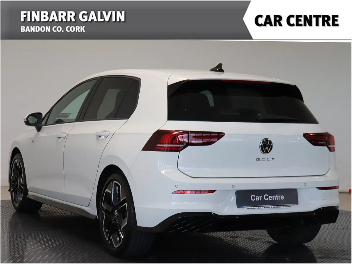 VW Golf R LINE 1.5 TSI 150 BHP - Image 3