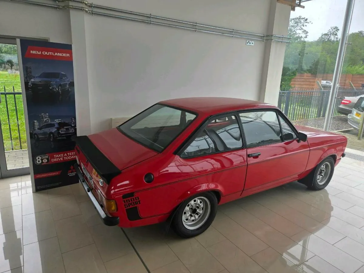 Ford escort - Image 4