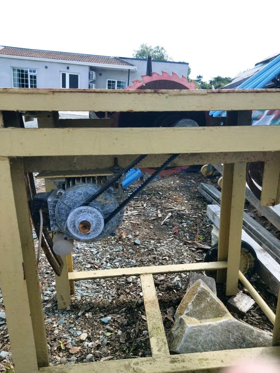 Bench saw. 240 voltes. - Image 3