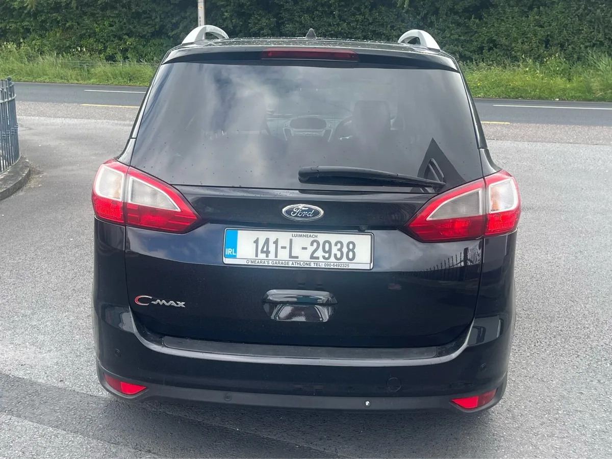 2014 Cmax 7 seater €2650 - Image 2