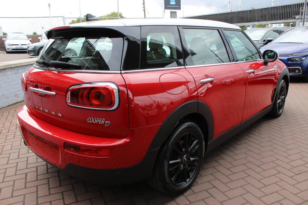 MINI CLUBMAN 2.0D SE LUXURY PACK 5DR EST LEATHER - Image 4