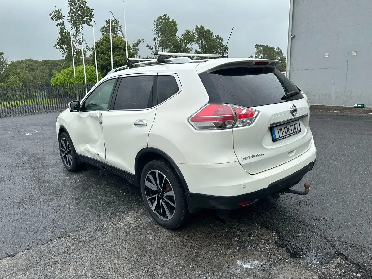 2017 Nissan Qashqai 1.6d auto DRIVE HOME - Image 3