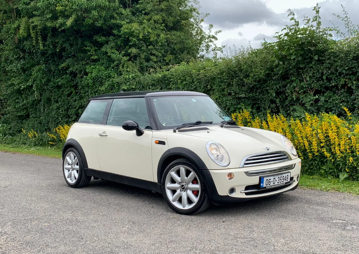 Mini Cooper 2006 1.6 Petrol new nct 8/26 tax 8/25 - Image 1